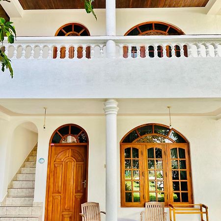 Welcome Family Guest House. Bentota Buitenkant foto