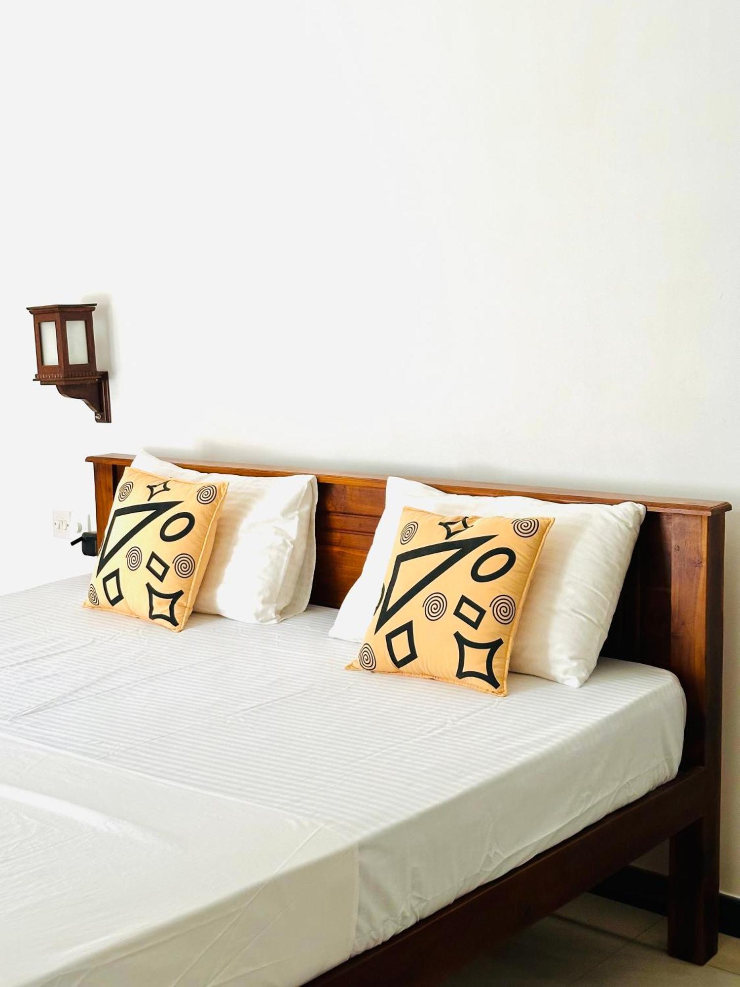 Welcome Family Guest House. Bentota Buitenkant foto